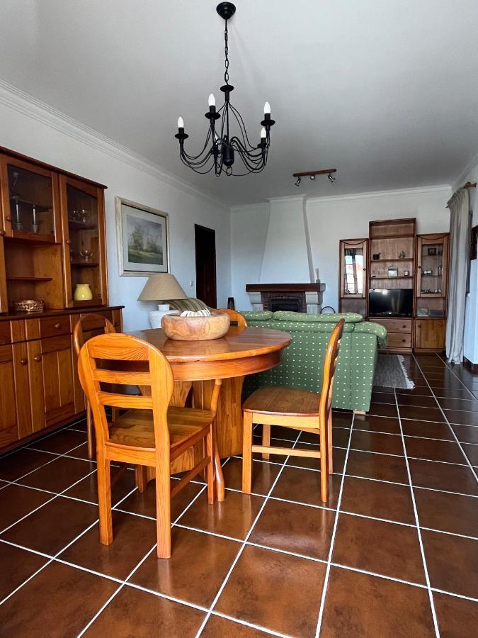 Azenhas Apartment Colares